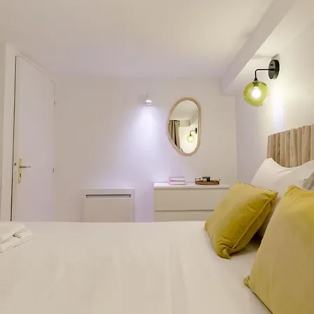 Lavie Maison Cozy Flat In Parisian Passage * باريس