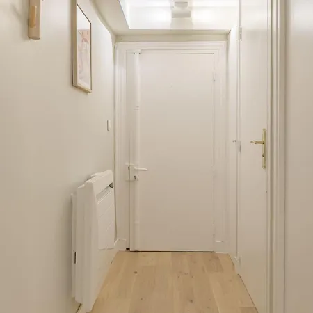 Lavie Maison Cozy Flat In Parisian Passage باريس